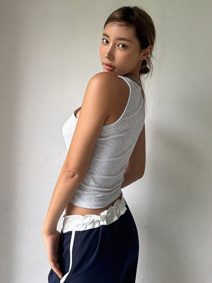 Vibrant Solid Color Crew Neck Tank Top Vest - Women's Casual Sleeveless Summer Clothing with Relaxed Fit and Breathable Fabric - Perfect for Outdoor Activities