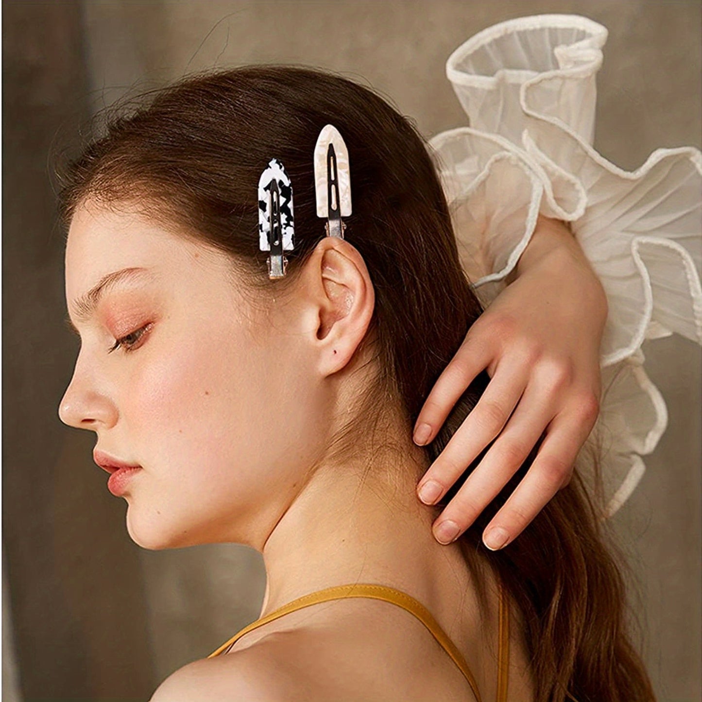 4pcs Hair Clip Styling without Bending, Acrylic Resin Flat Clip, No Crease Curling Small Needle, Seamless Bangs Hair Clip Tool for Makeup - Women's and Girls' Hair Accessories, Leopard Print White and Black