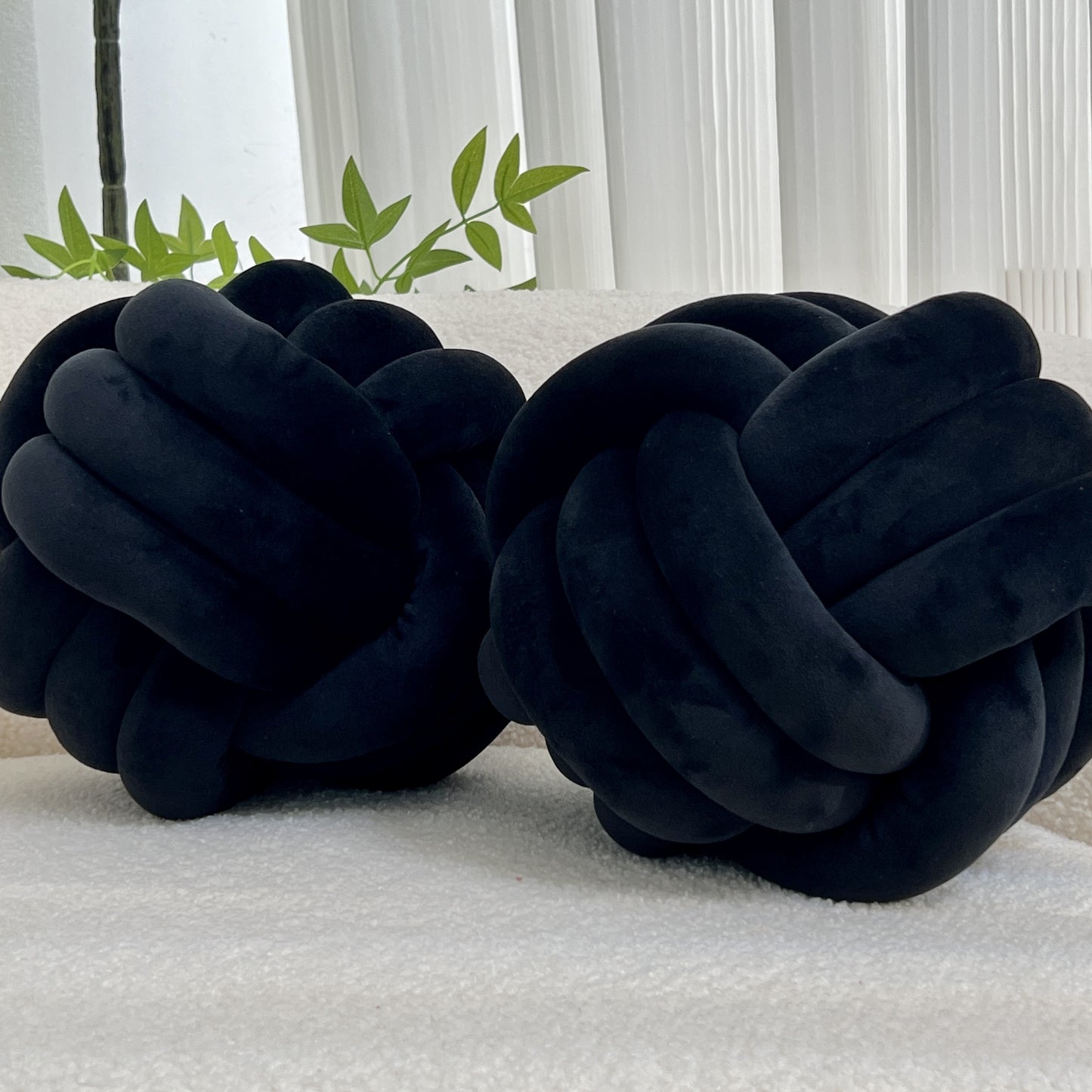 [Soft Plush Knot Ball Pillows] 2pcs Soft Plush Knot Ball Pillows - Minimalist Stress-Relieving Round Cushions - Machine Washable for All-Season Comfort