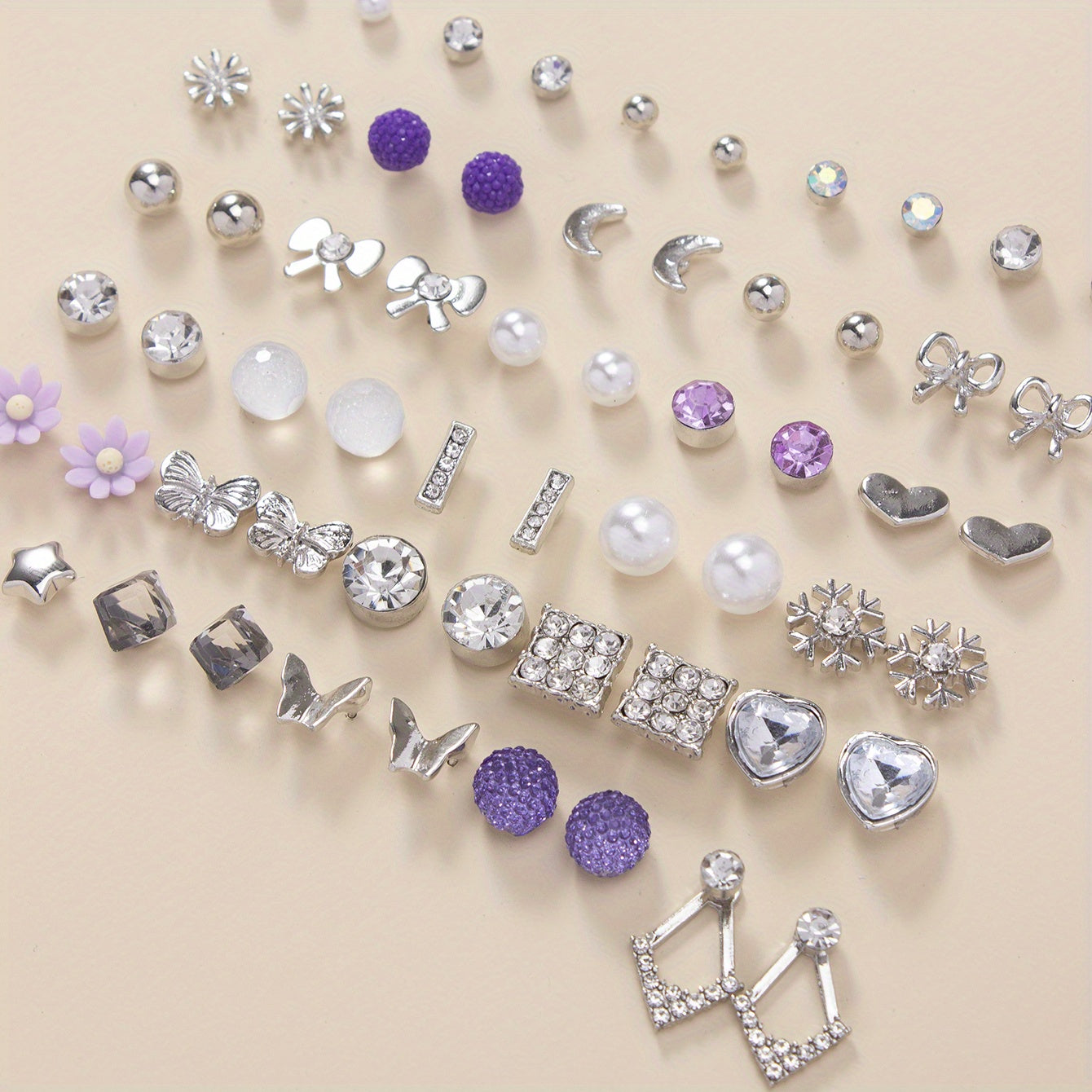 30pairs Love Heart Faux Pearl Rhinestone Flower Butterfly Snowflake Exquisite Simple Stud Earrings Set
