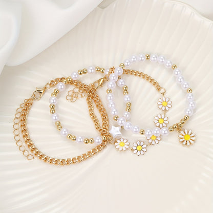 4pcs/Set Delicate Daisy Flower Charm & Faux Pearl Chain Bracelet Alloy Hand Jewelry Gift